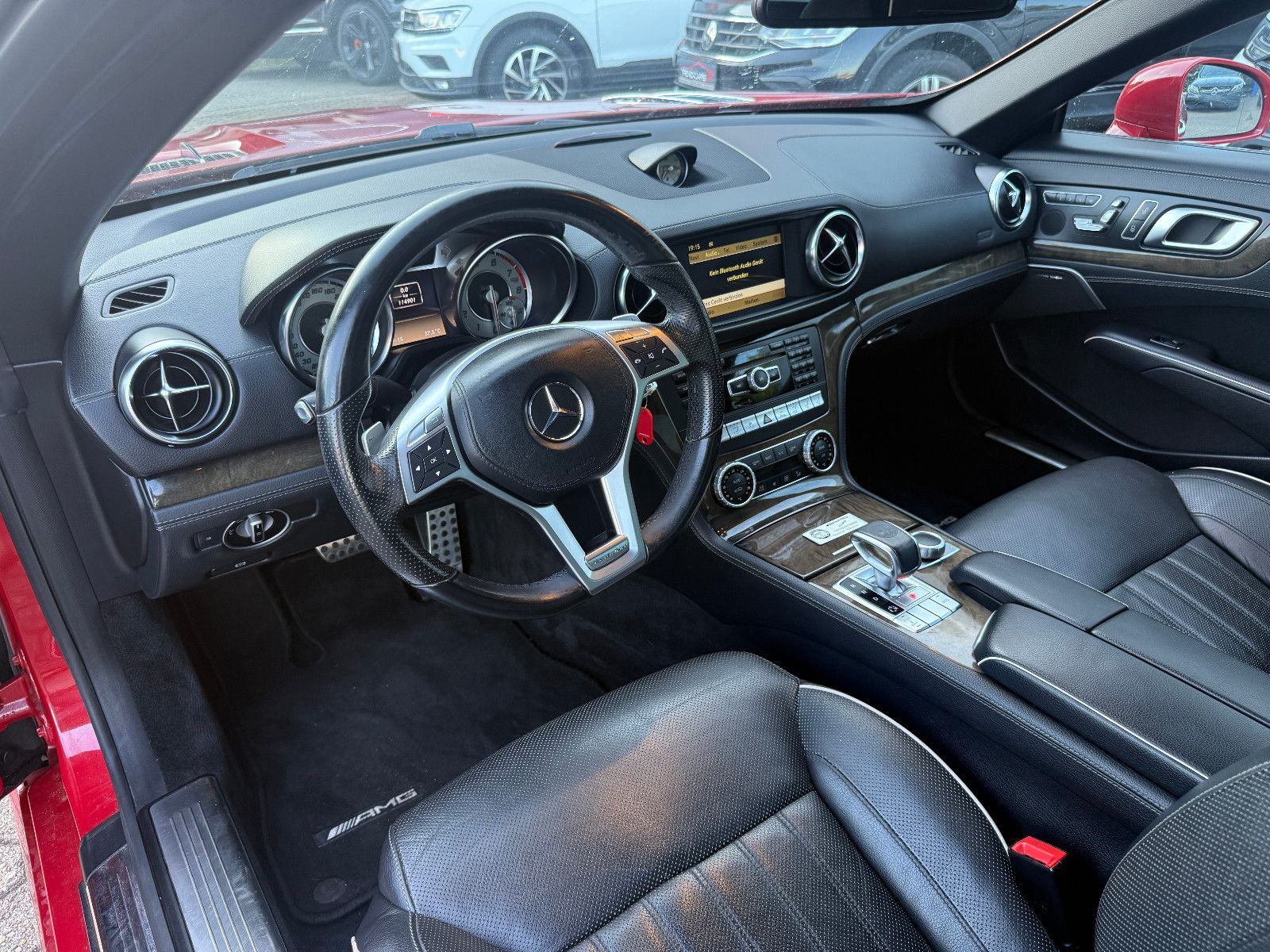 Fahrzeugabbildung Mercedes-Benz SL 350*Tempomat*Harmann Kardon* Leder*
