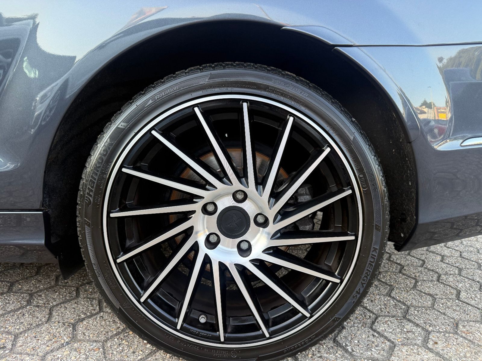 Fahrzeugabbildung Mercedes-Benz C 220 C Coupe C 220 CDI BlueEfficiency
