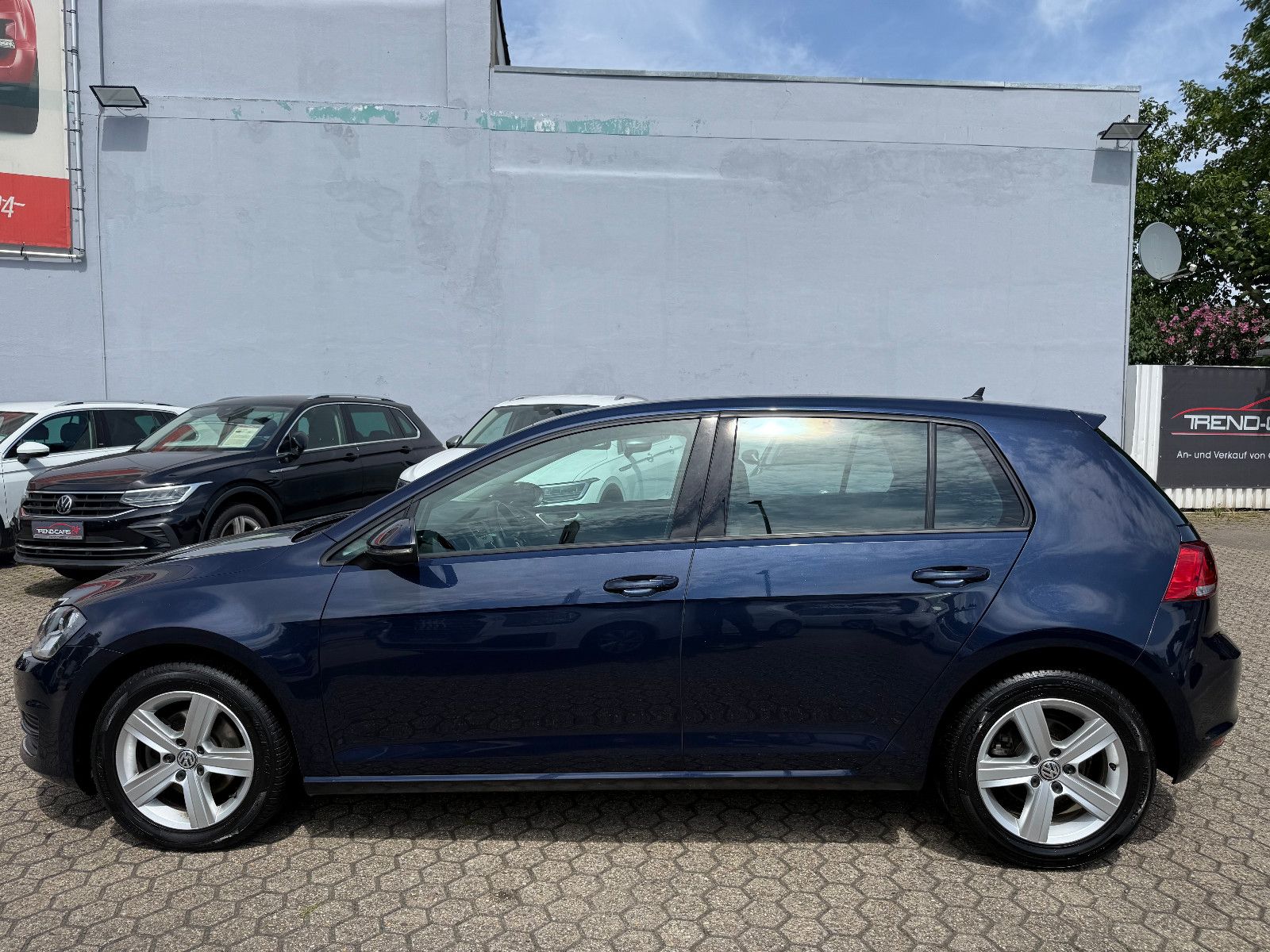 Fahrzeugabbildung Volkswagen Golf VII Lim. Comfortline BMT