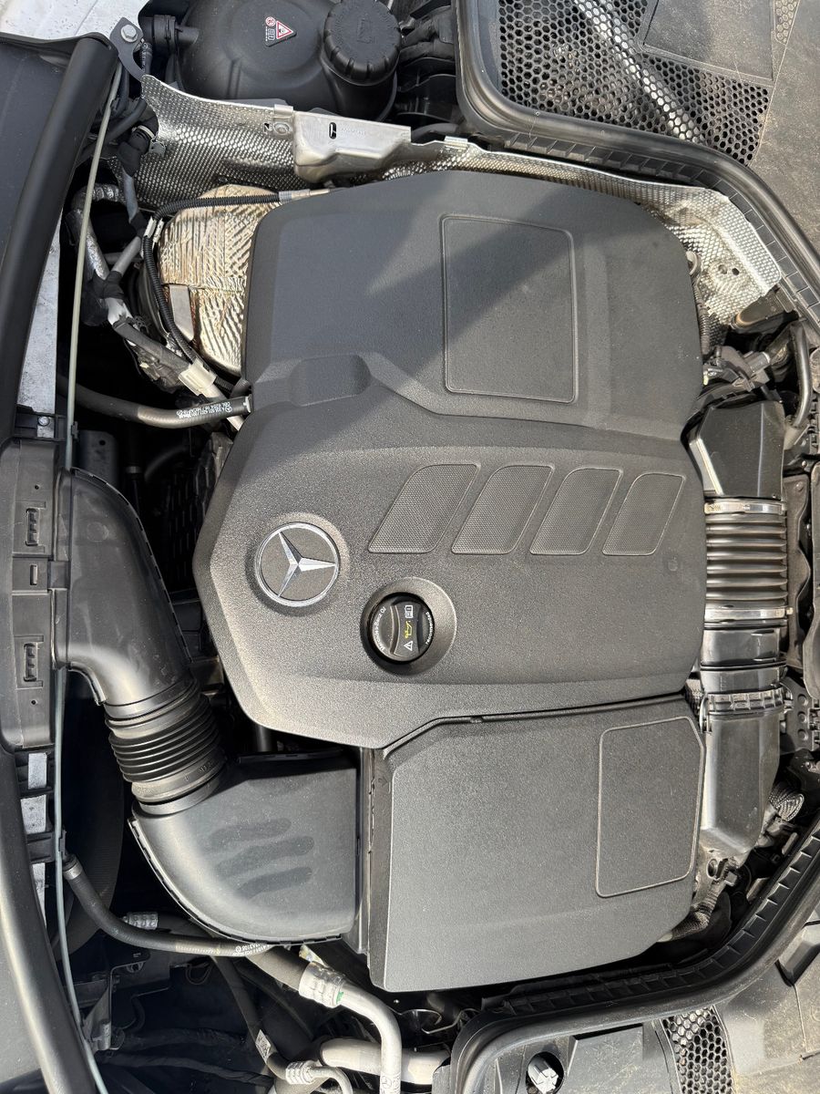 Fahrzeugabbildung Mercedes-Benz C 220 d 4Matic*ACC*360 Kam*Multibeam LED*