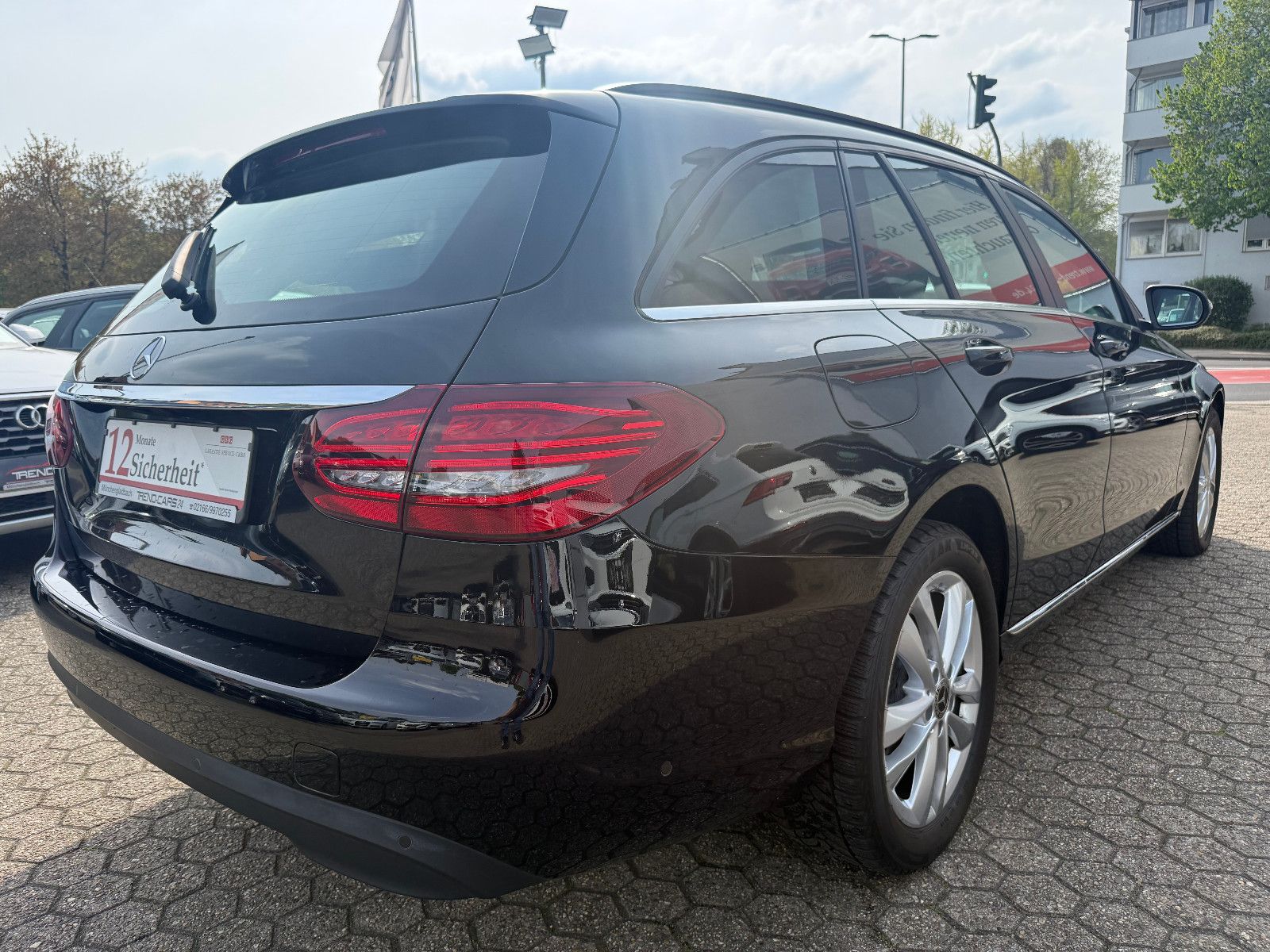 Fahrzeugabbildung Mercedes-Benz C 220 d 4Matic*ACC*360 Kam*Multibeam LED*
