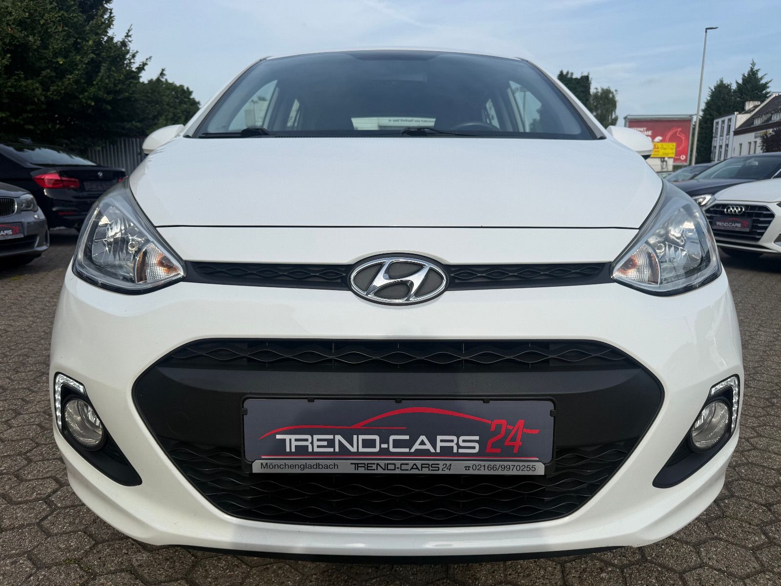 Fahrzeugabbildung Hyundai i10 FIFA World Cup Edition*Klima*SH*LH*