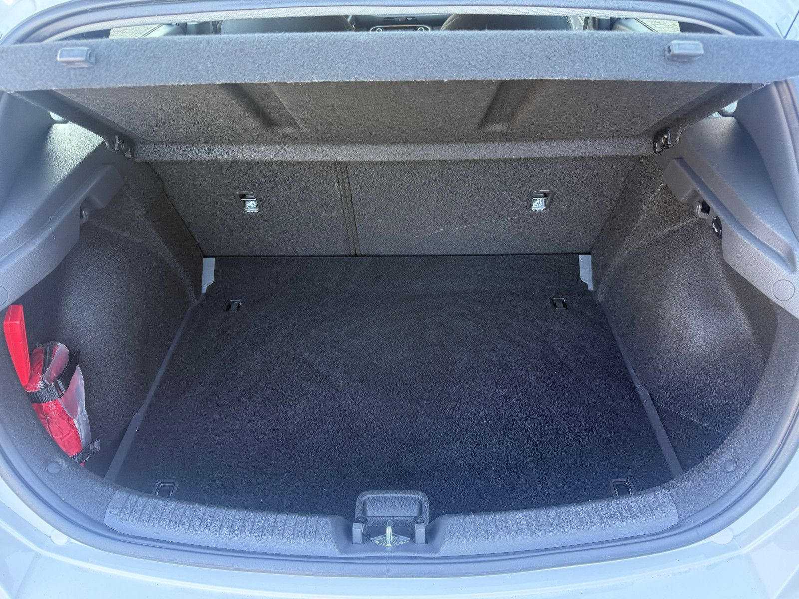 Fahrzeugabbildung Hyundai i30 Select Mild-Hybrid