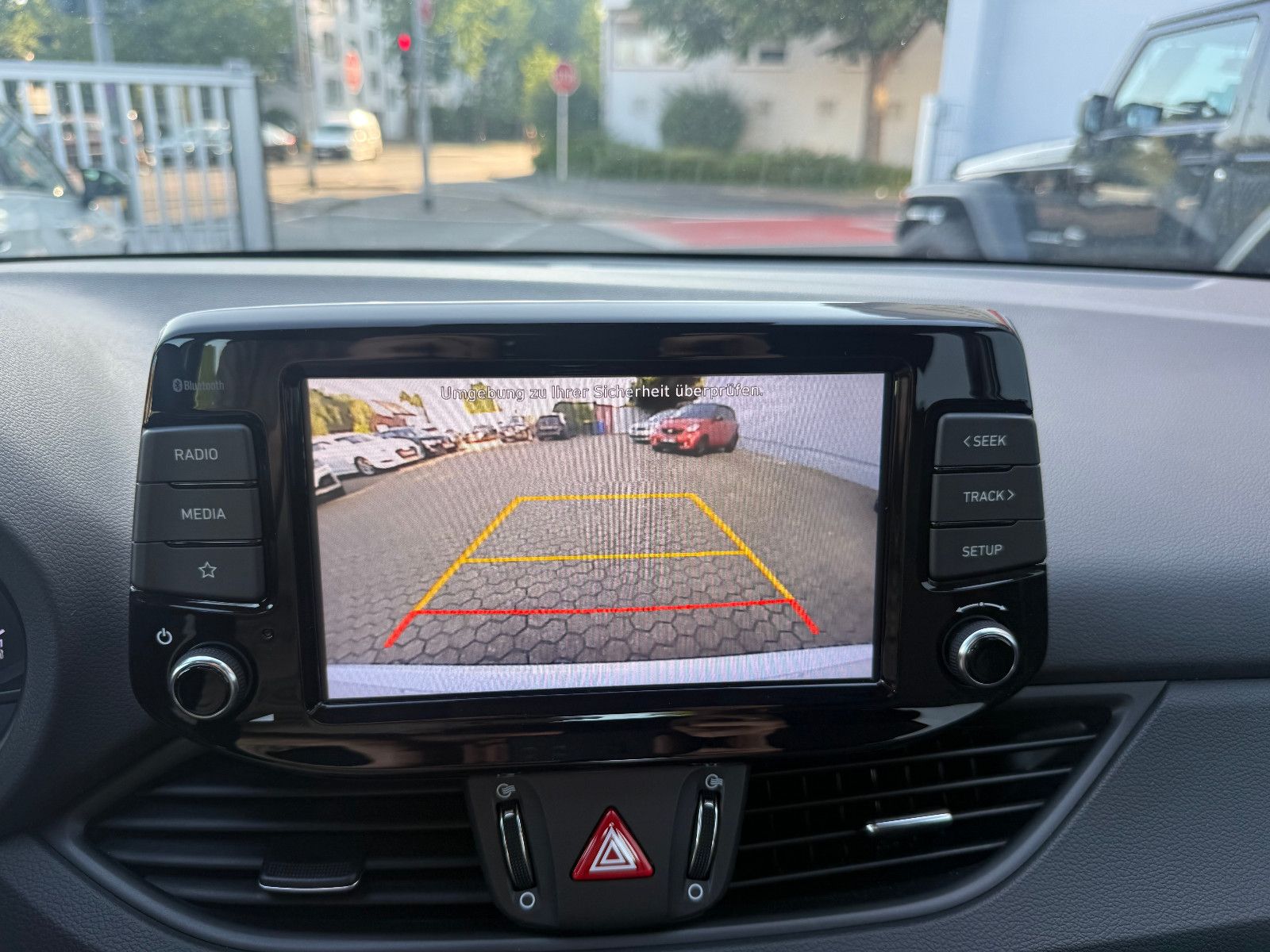 Fahrzeugabbildung Hyundai i30 Select Mild-Hybrid
