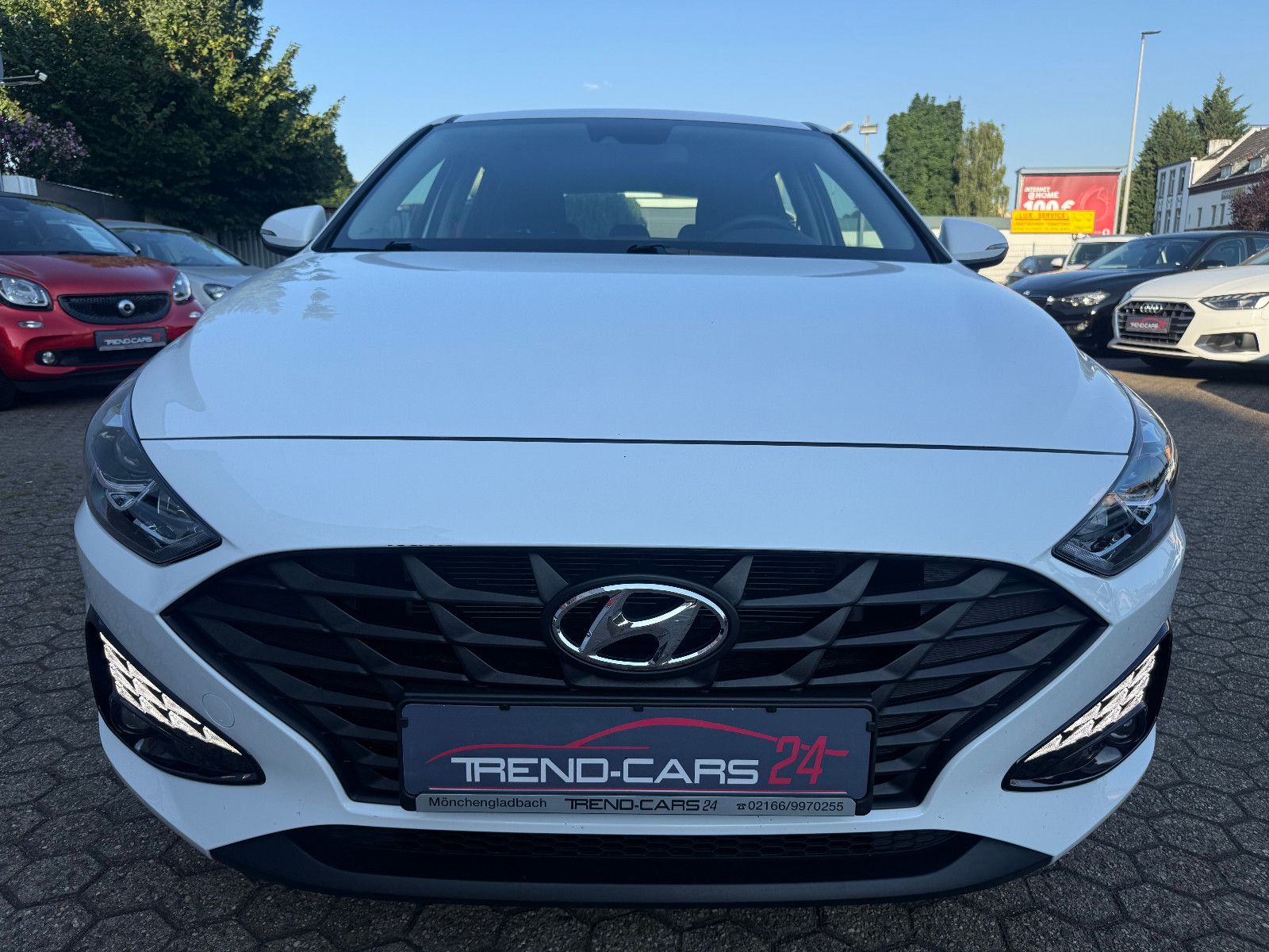 Fahrzeugabbildung Hyundai i30 Select Mild-Hybrid