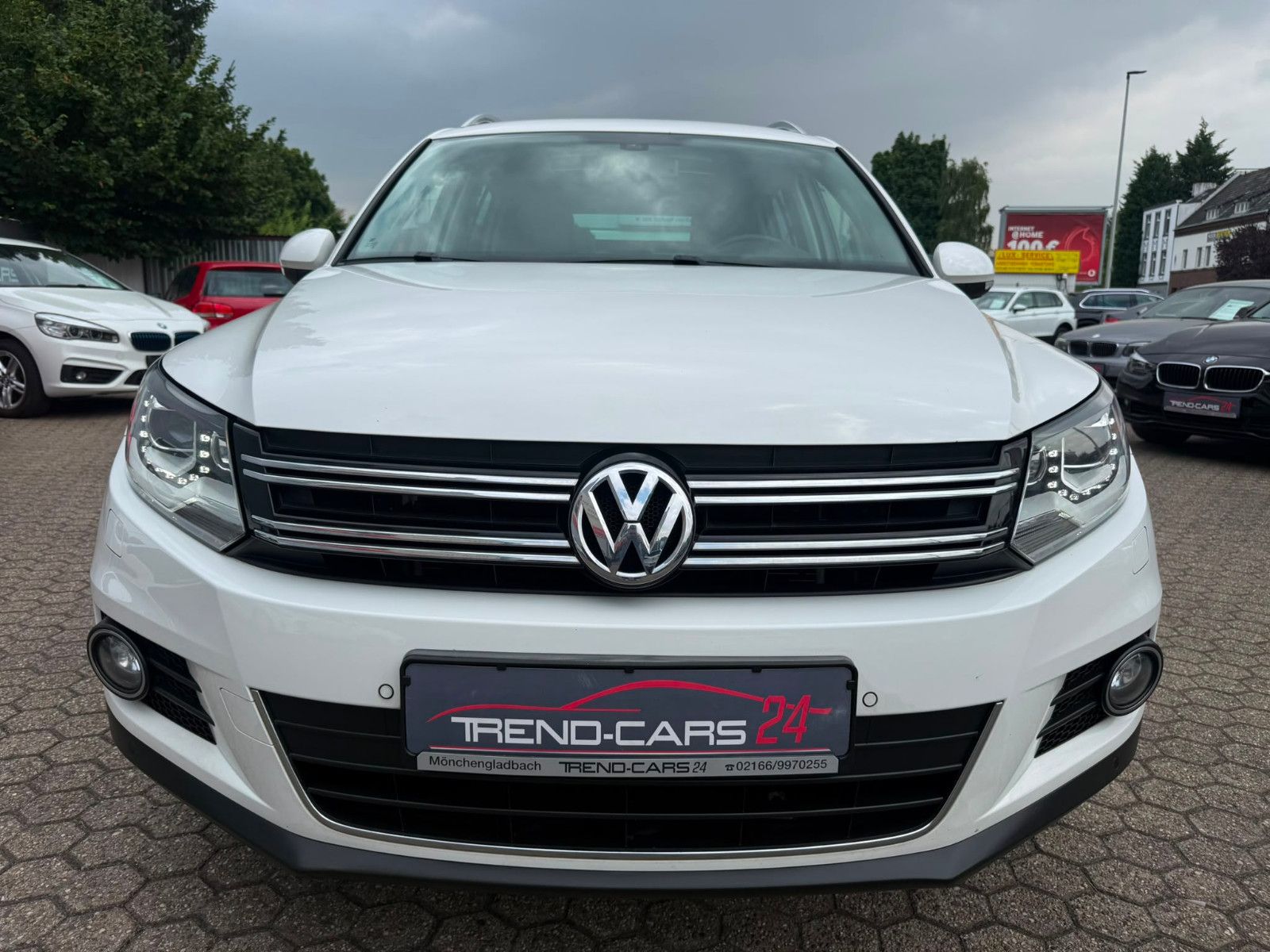 Fahrzeugabbildung Volkswagen Tiguan Sport & Style BMT 4Motion