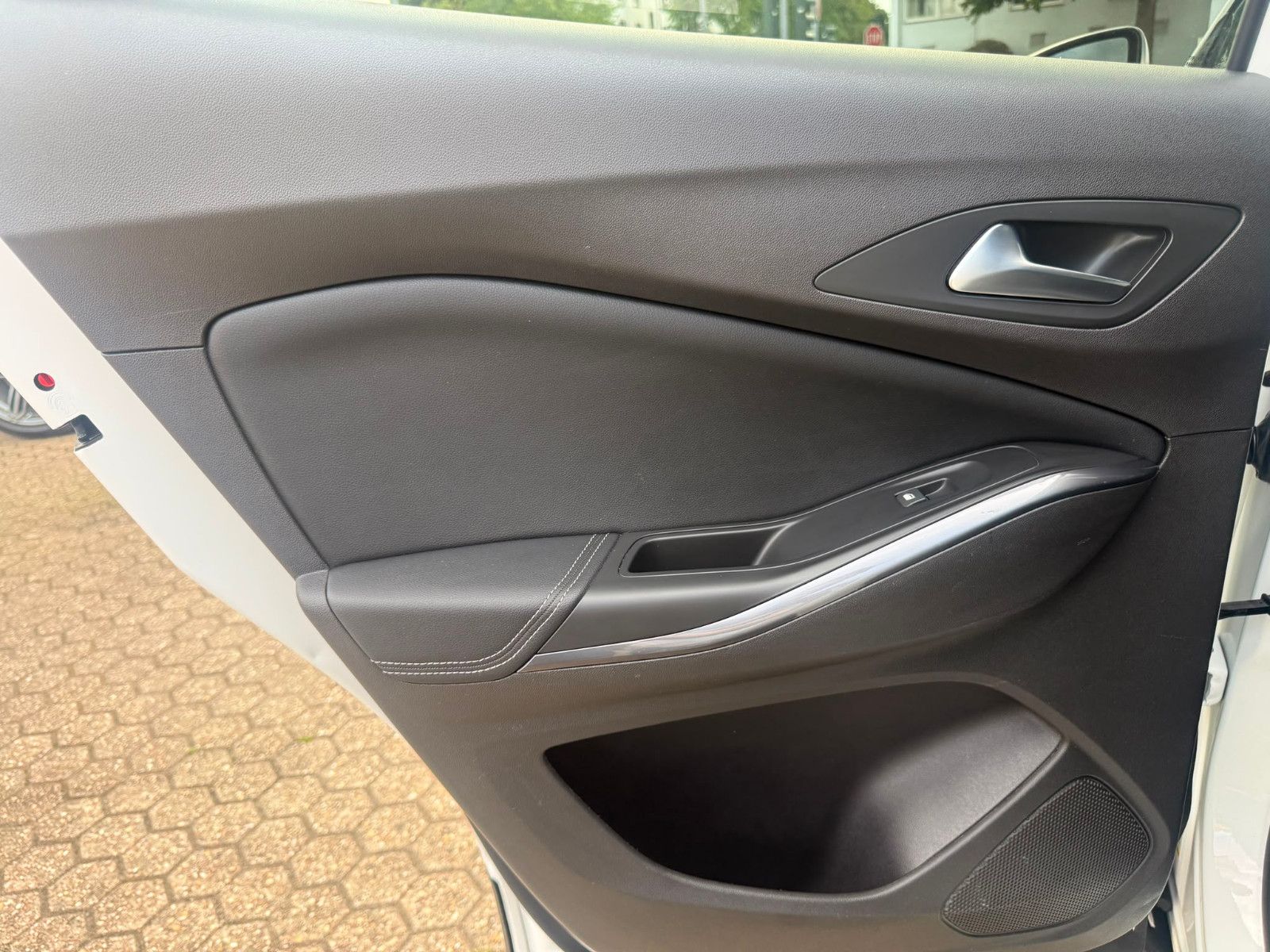 Fahrzeugabbildung Opel Grandland (X)Business Innovation*