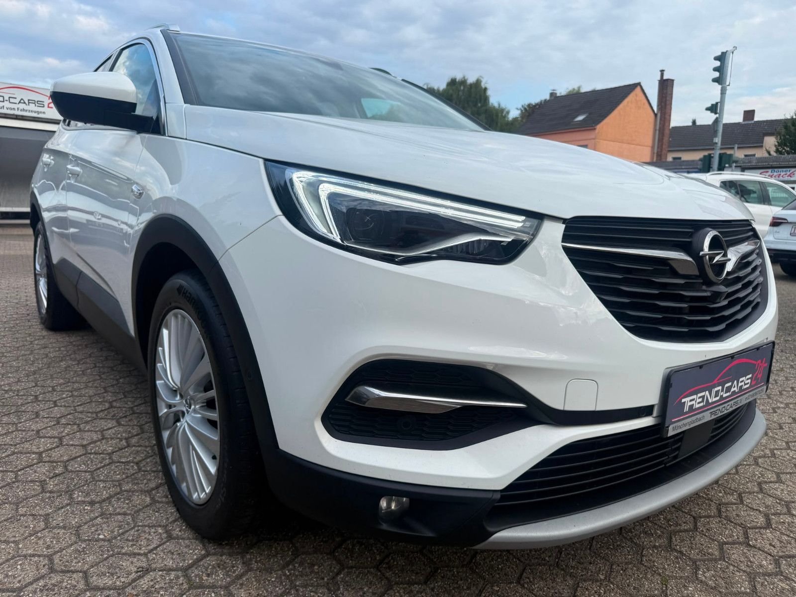 Fahrzeugabbildung Opel Grandland (X)Business Innovation*
