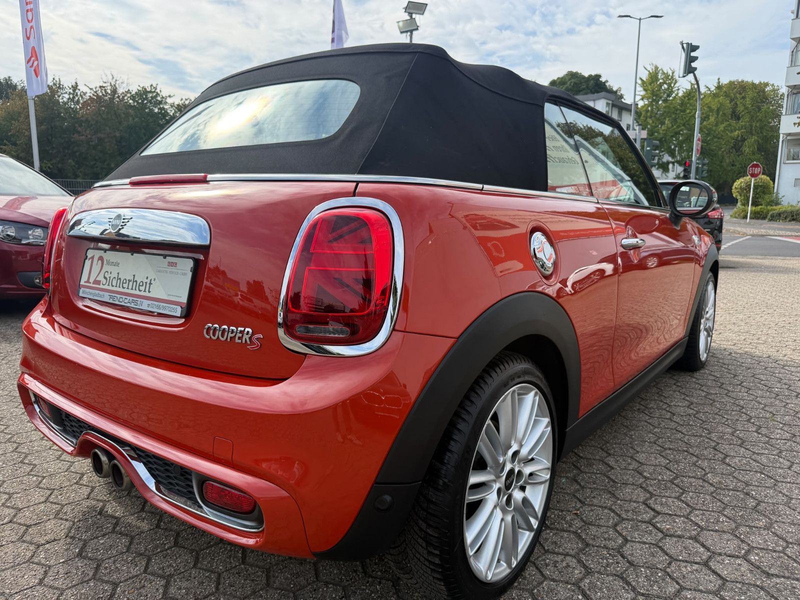 Fahrzeugabbildung MINI COOPER_S Cabrio Cooper S*