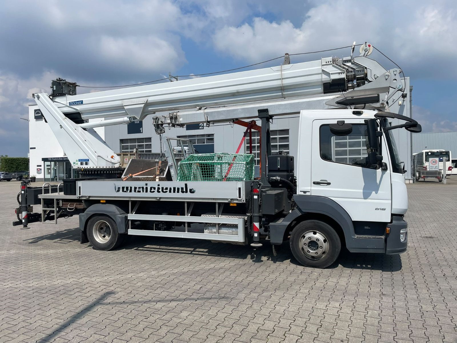 Fahrzeugabbildung Mercedes-Benz Atego 3 4x2 7XX/8XX OM934*Böcker AK37/4000 Kran