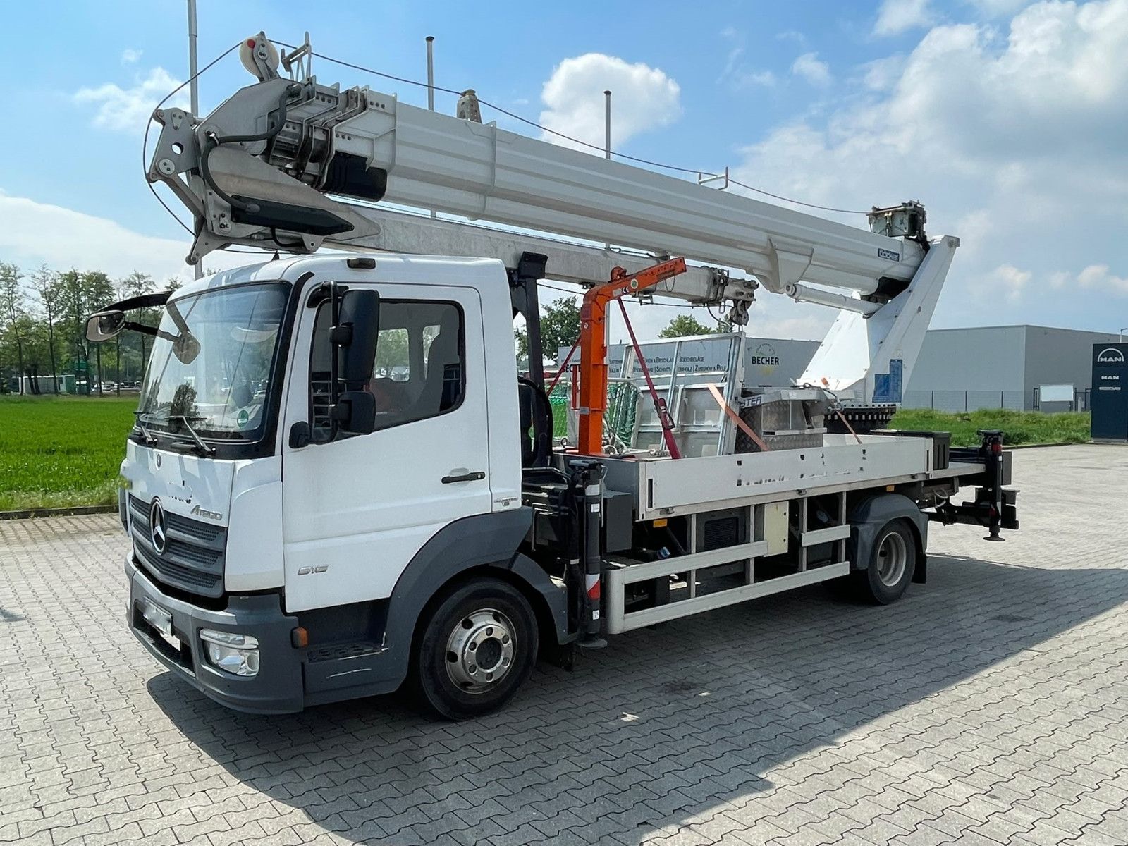 Mercedes-Benz Atego 3 4x2 7XX/8XX OM934*Böcker AK37/4000 Kran
