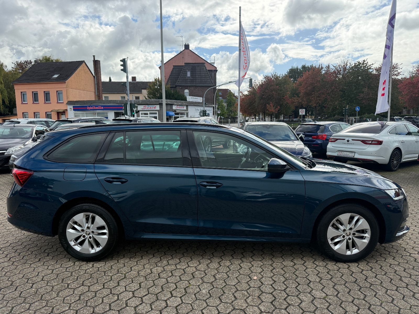 Fahrzeugabbildung SKODA Octavia Combi Ambition*Tempomat*